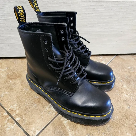 Dr. Martens 1460 Bex Boots Like New - Picture 3 of 10